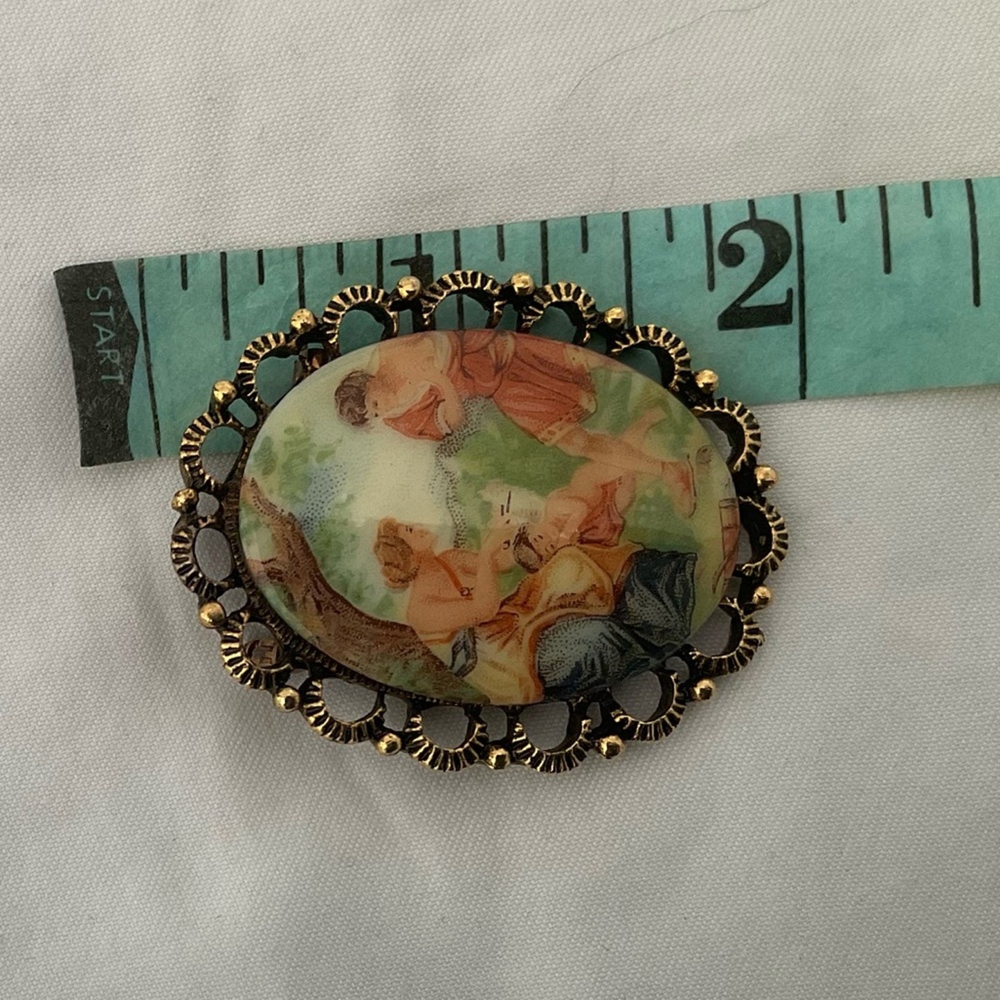 Vintage Cameo Brooch with Gold Accents