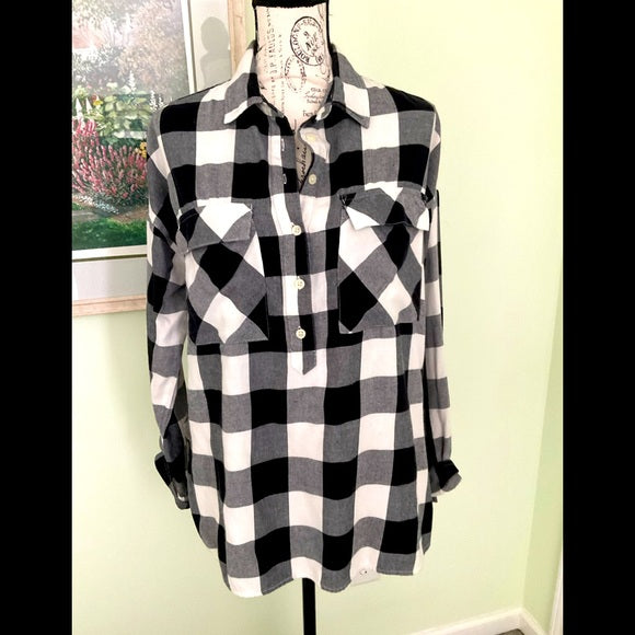 Old Navy Boyfriend shirt