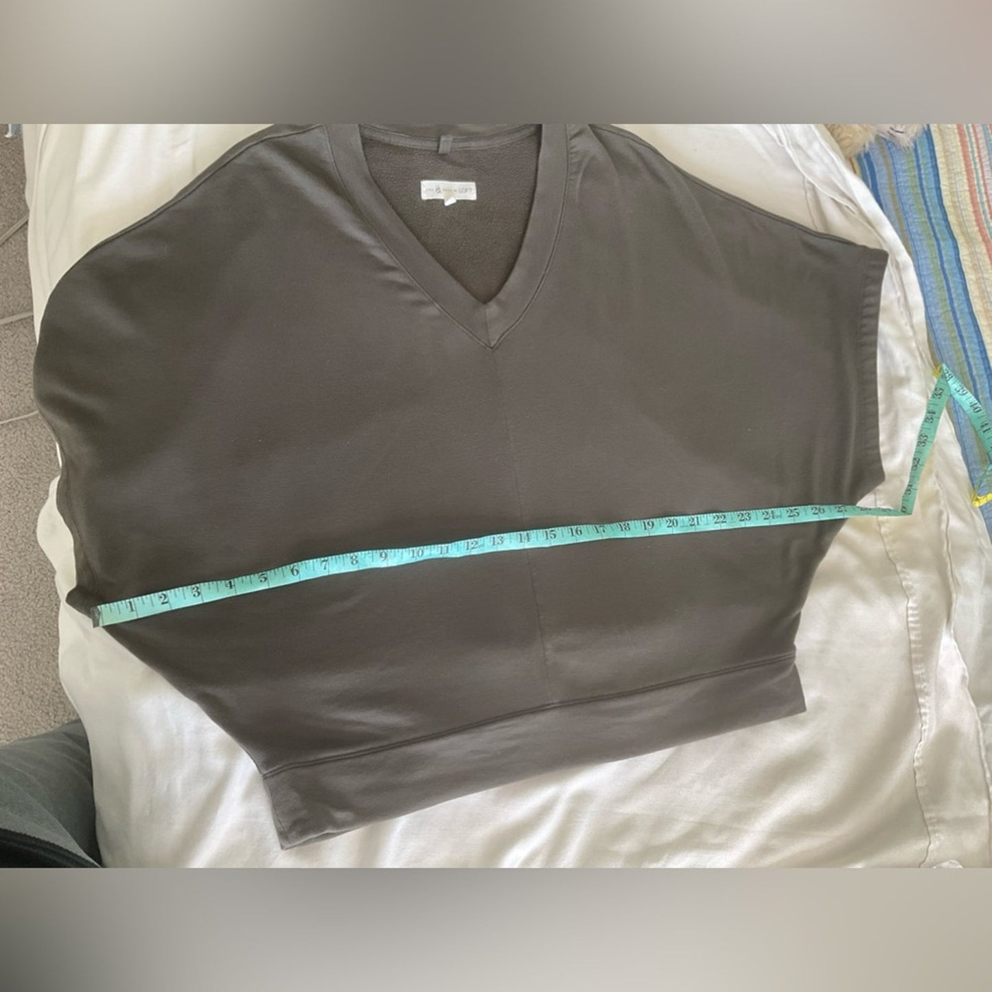 Lou & Gray for LOFT short sleeve pullover top