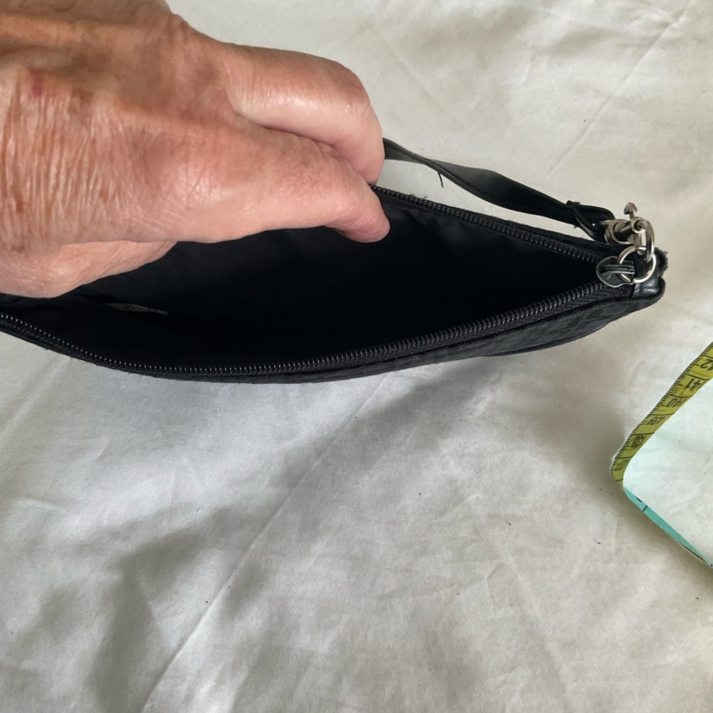 Wristlet