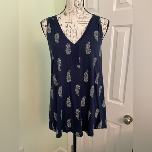 Old Navy tank top