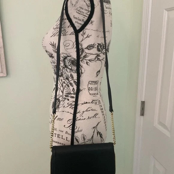 Crown & Ivy crossbody