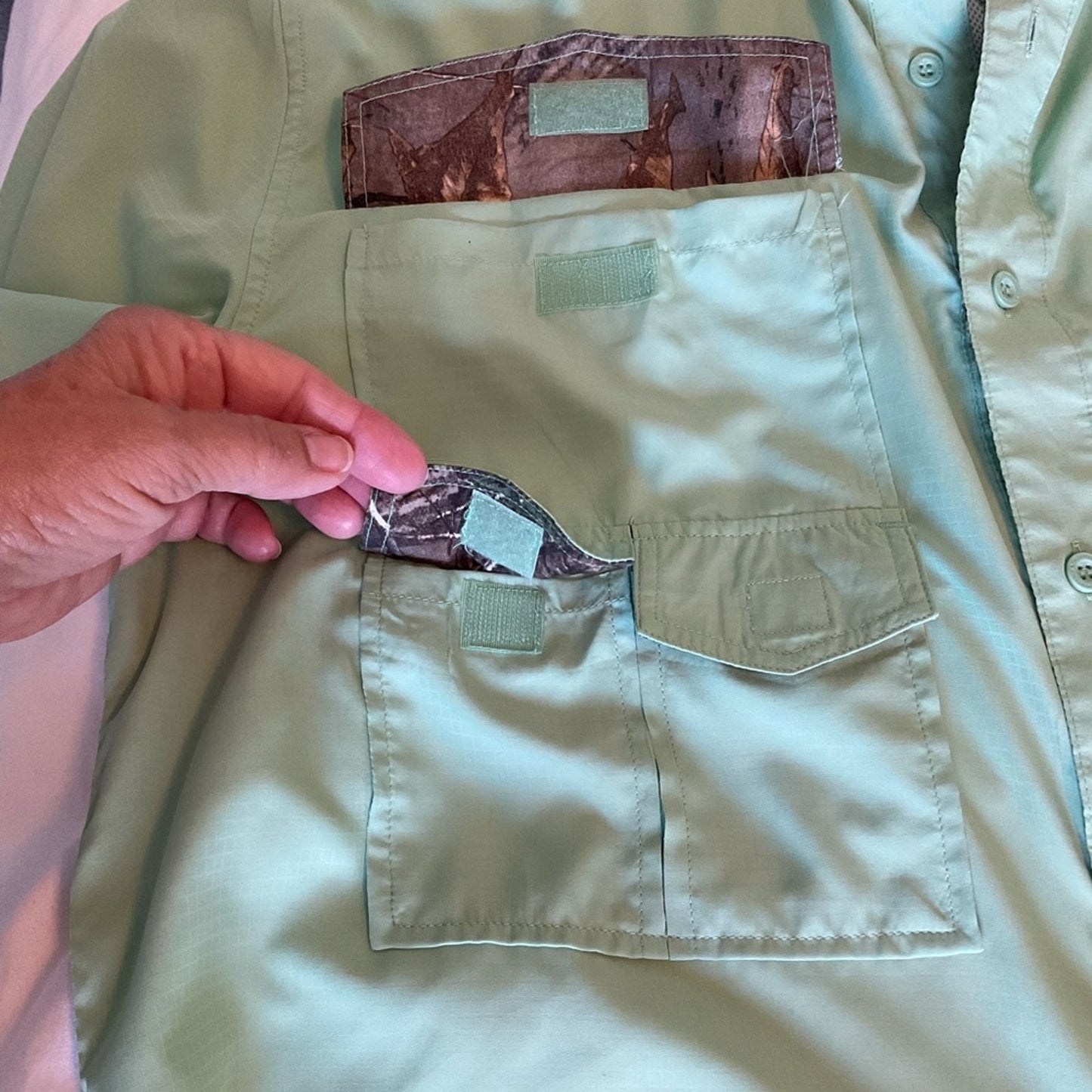 Realtree men’s button down shirt