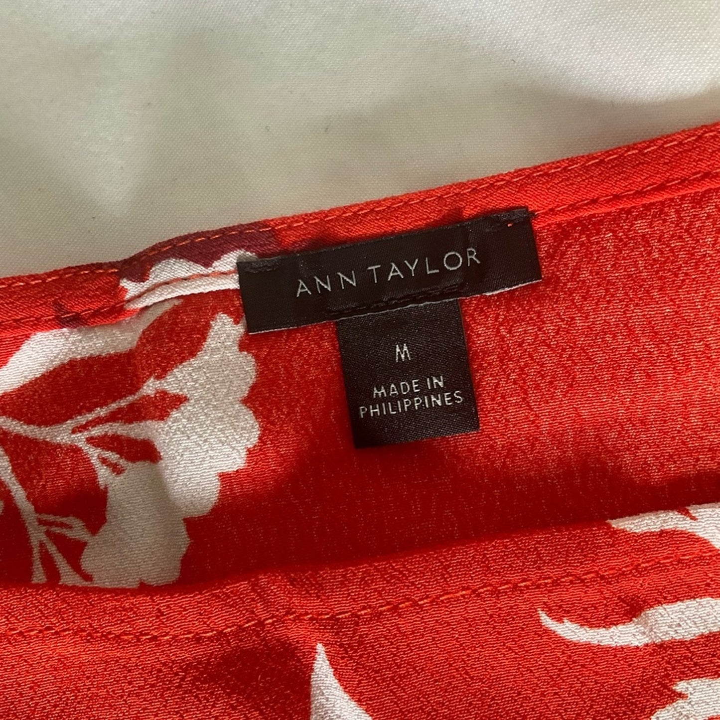 Ann Taylor Floral Red Women's Top