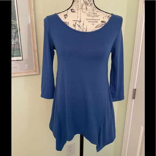 Hot Kiss tunic top