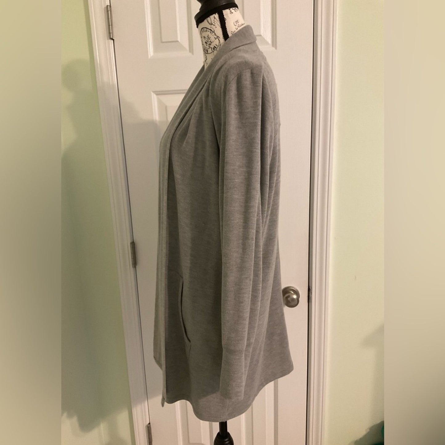 89th & Madison cardigan wrap