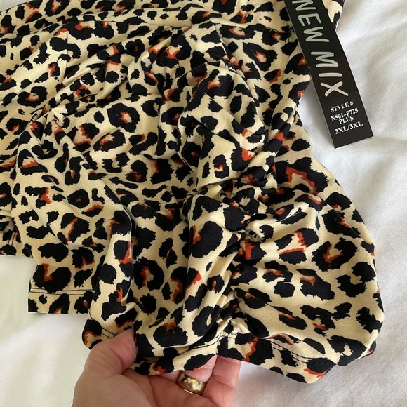 New Mix leopard print shorts