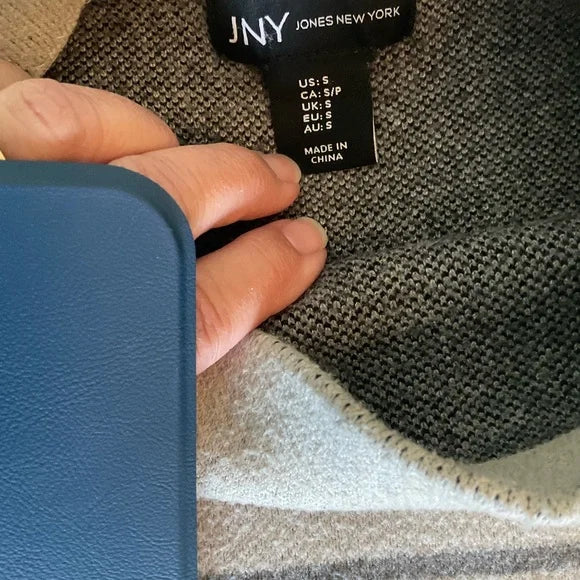 Jones New York sweater