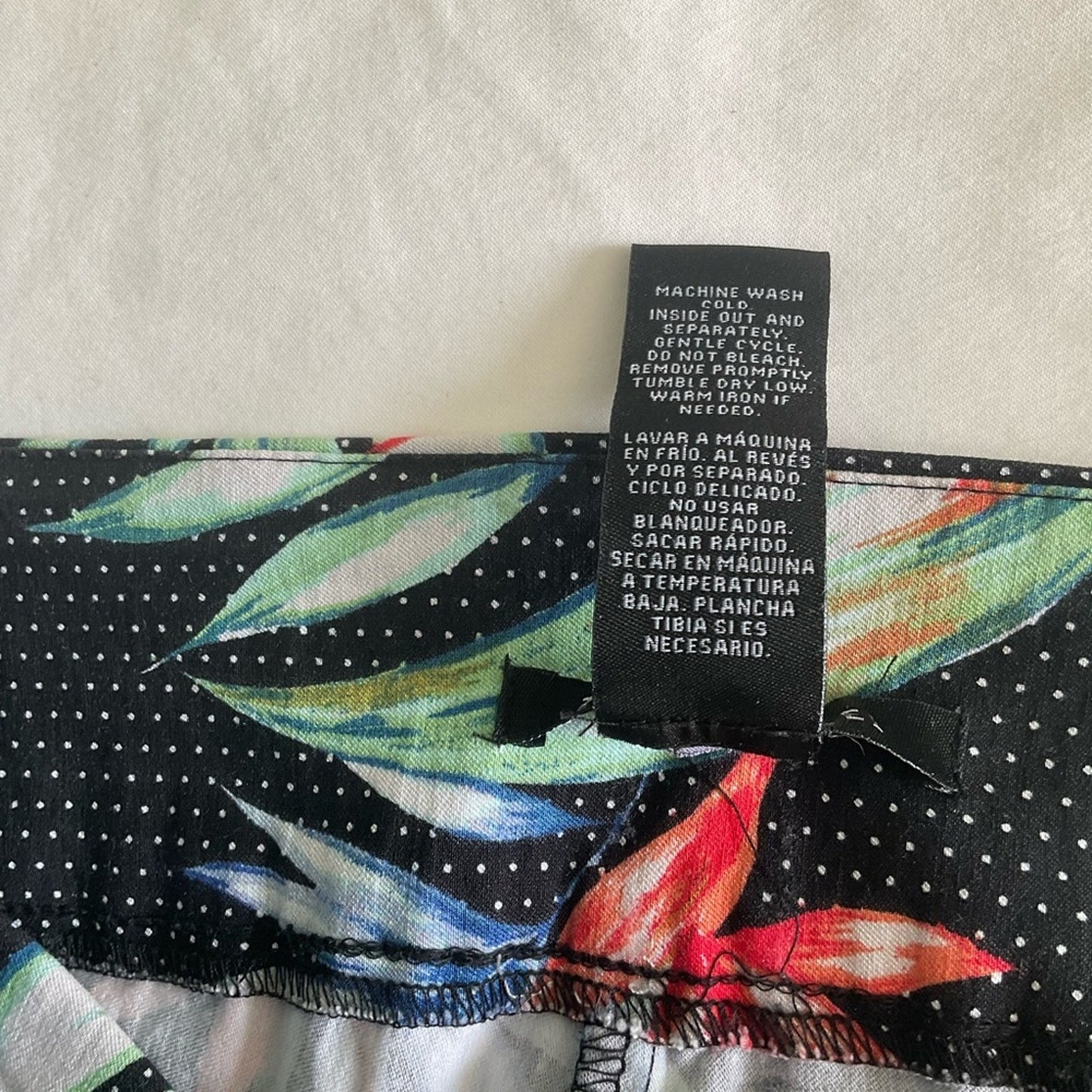 Zac & Rachel Black Tropical Print Capris