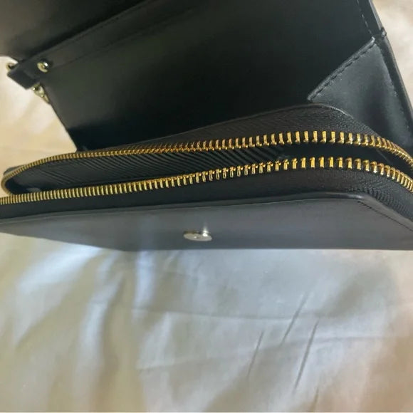 Crown & Ivy crossbody