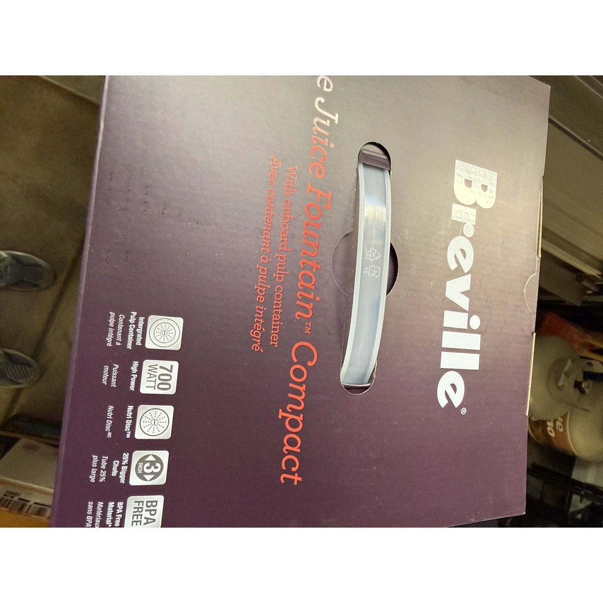 Breville The Juice Fountain Compact w/onboard Pulp Container BJE200XL NEW