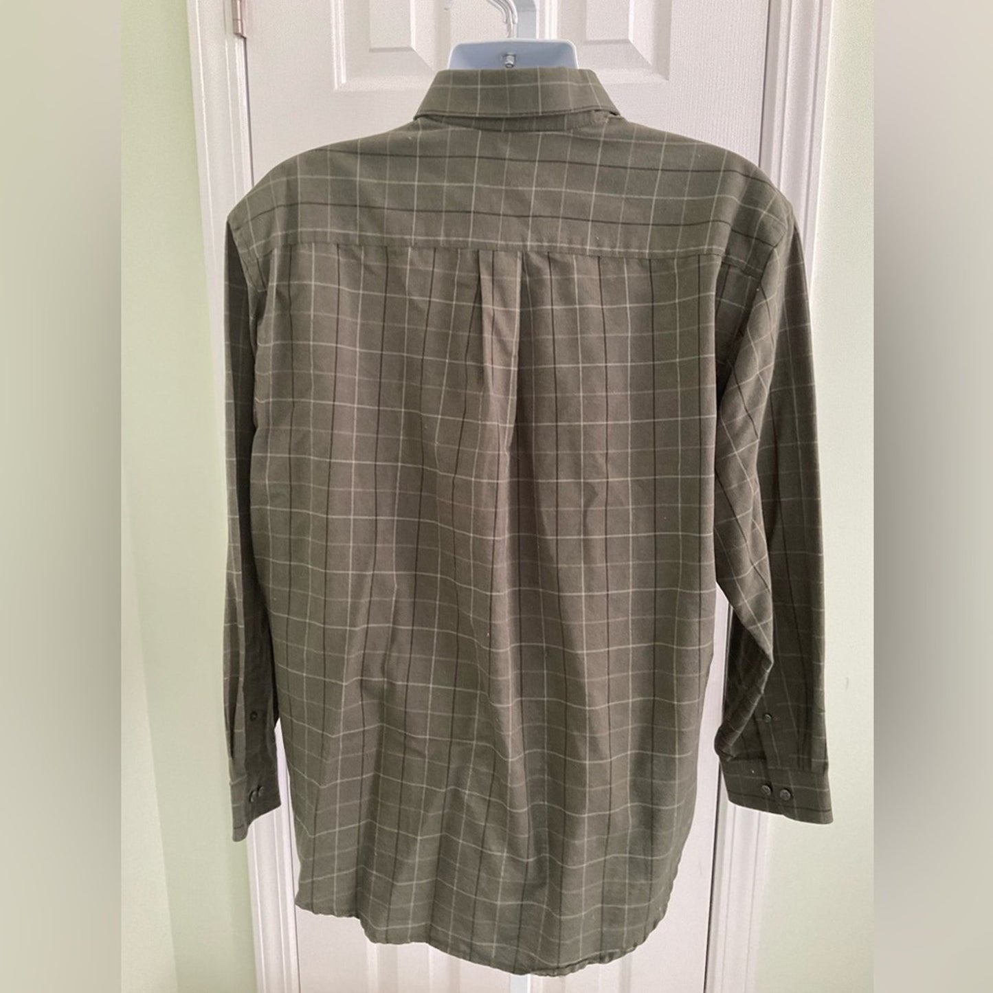 Van Heusen Green Casual Button Down Shirt