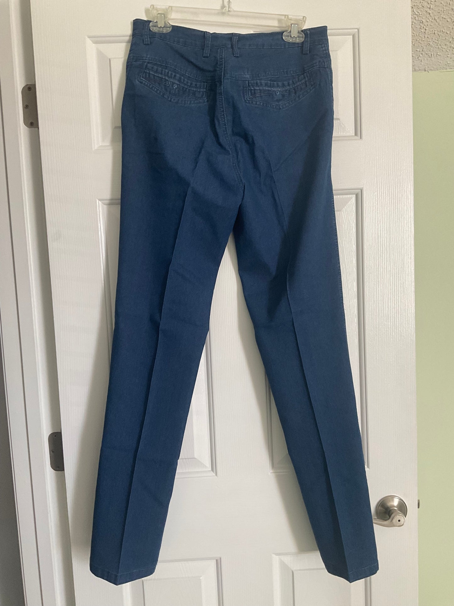 Men’s dress fashion jeans