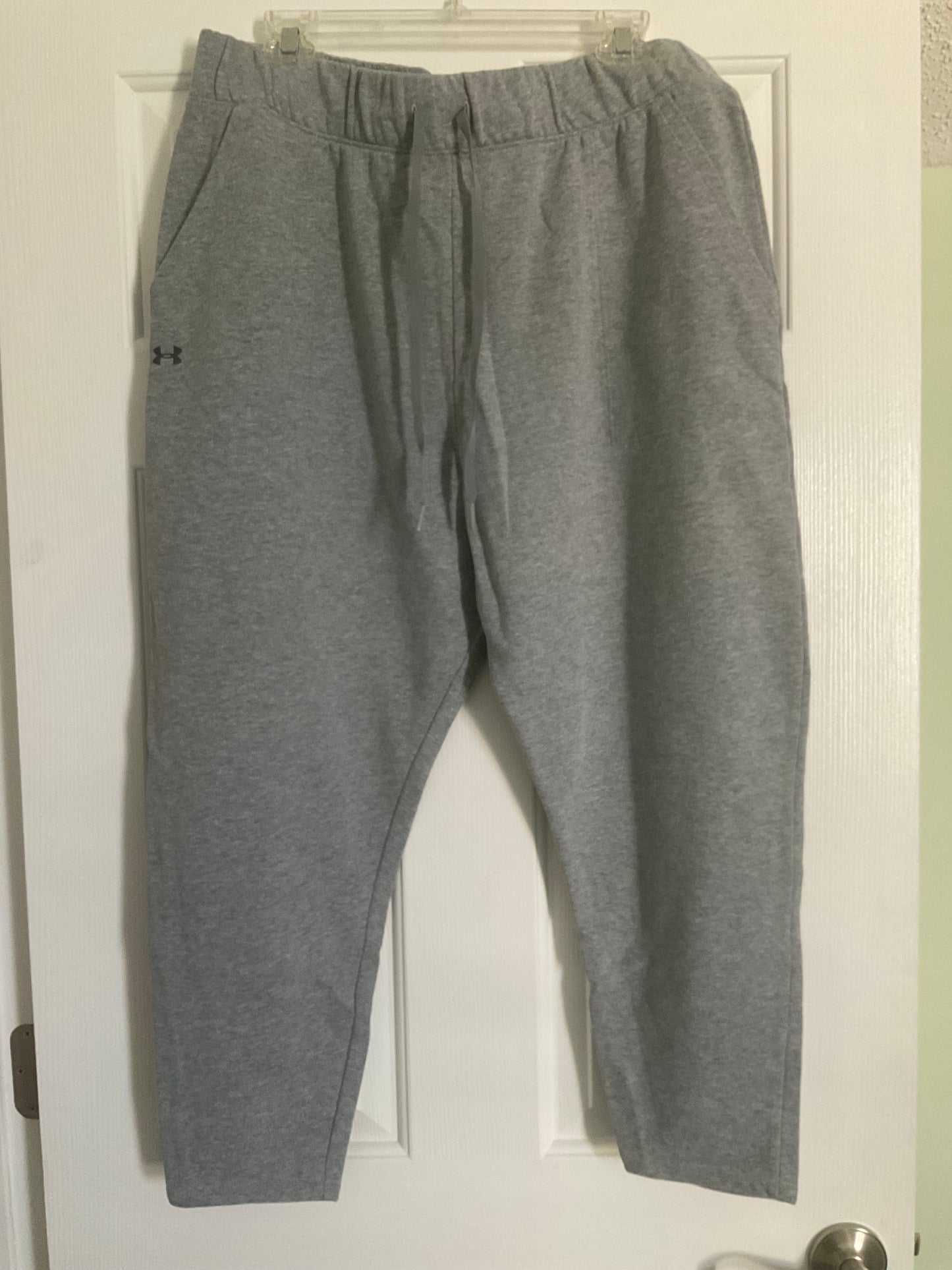 Under Armour Women’s Gray Sweatpants