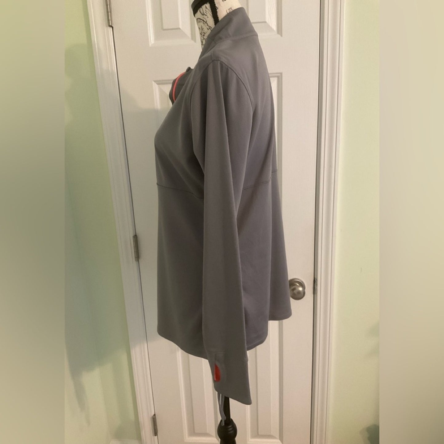 Avia Women's Gray Sweatshirt with Coral Zipper
