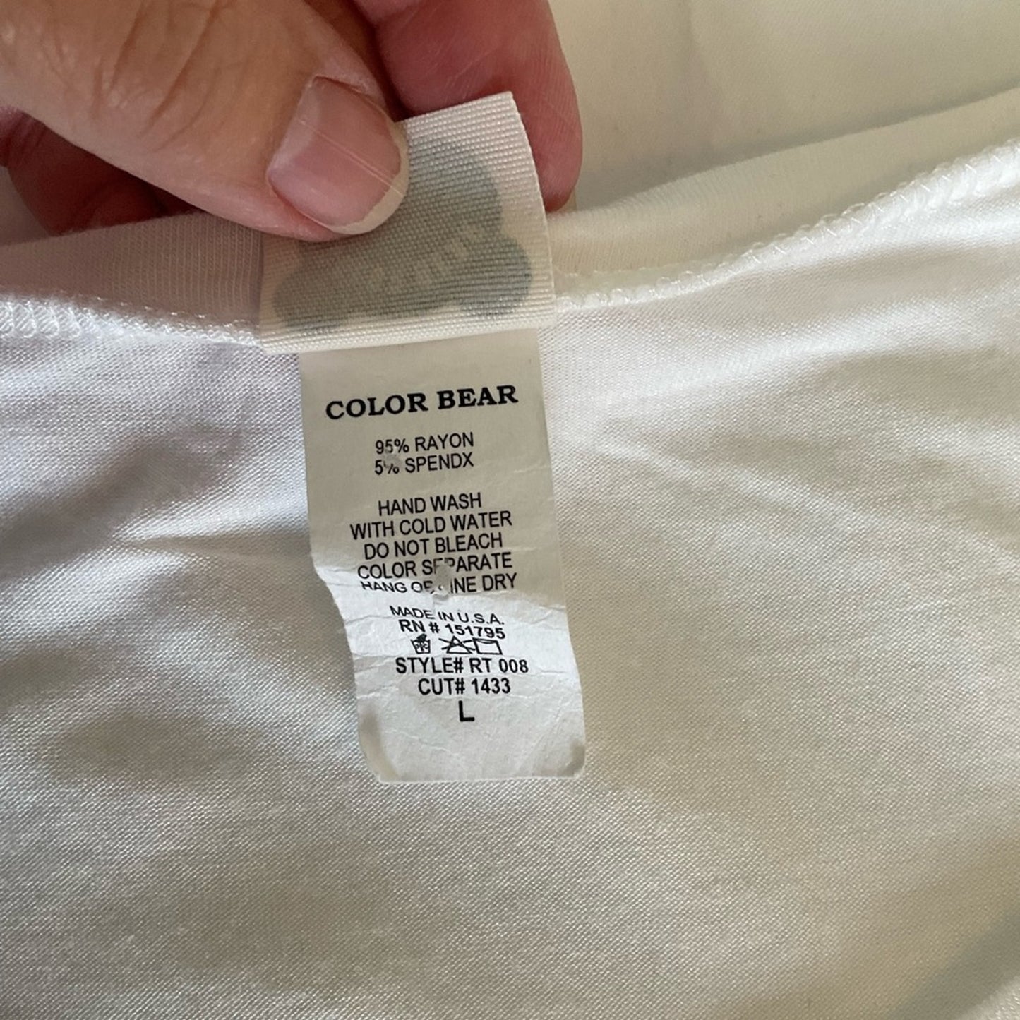 Colorbear t-shirt with scoop neck and flemingo print