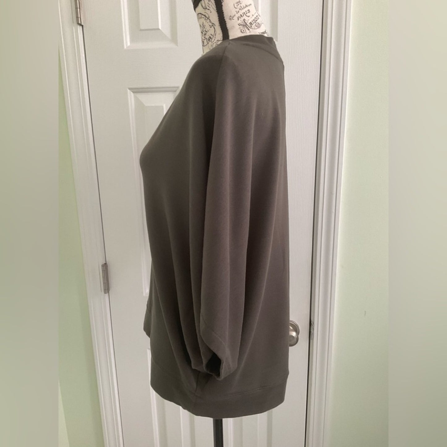 Lou & Gray for LOFT short sleeve pullover top
