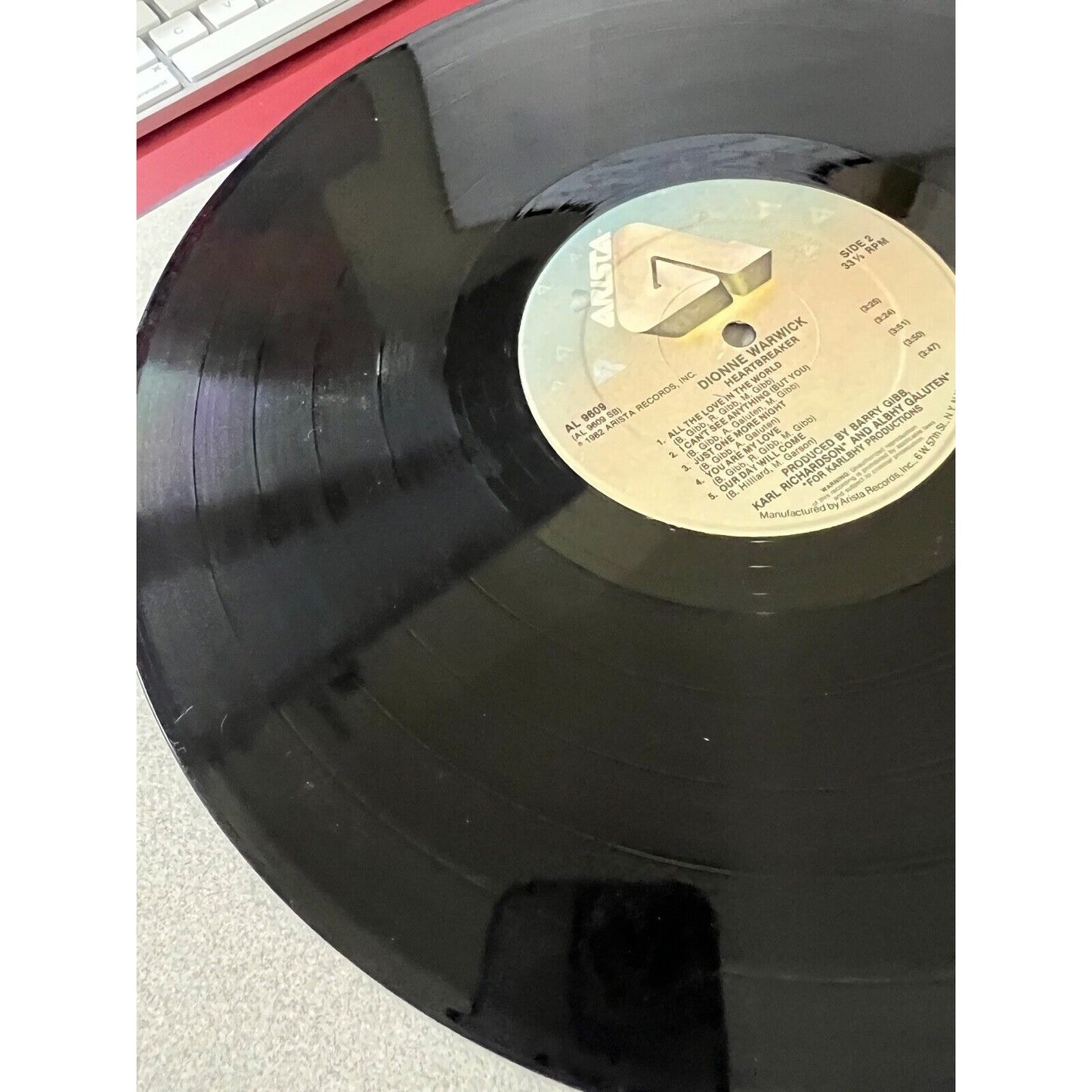 Dionne Warwick - Heartbreaker - 1982 - 12" vinyl LP - record - Arista 204979