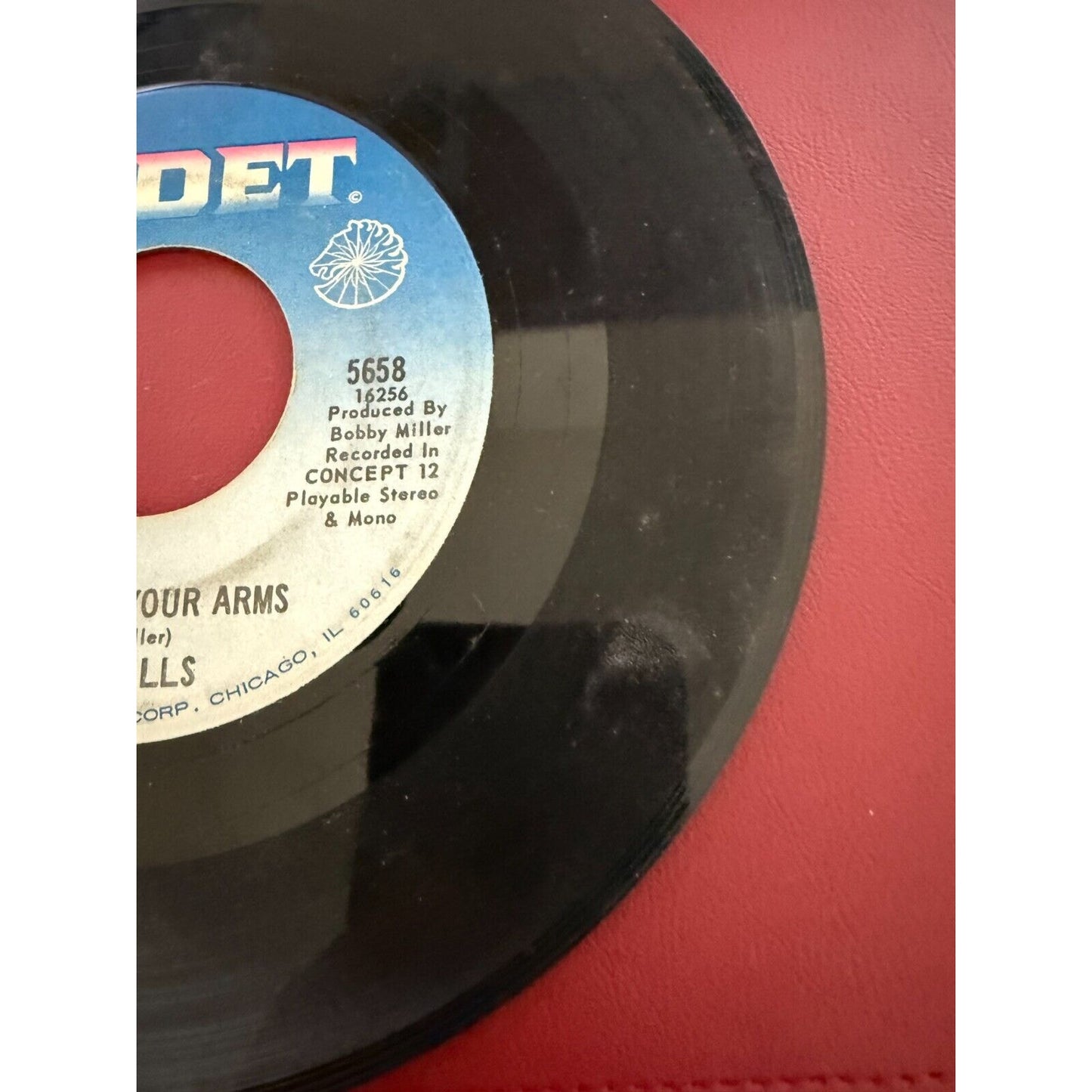 Dells: On The Dock Of The Bay / When I'm In Your Arms - Cadet 1969 F224