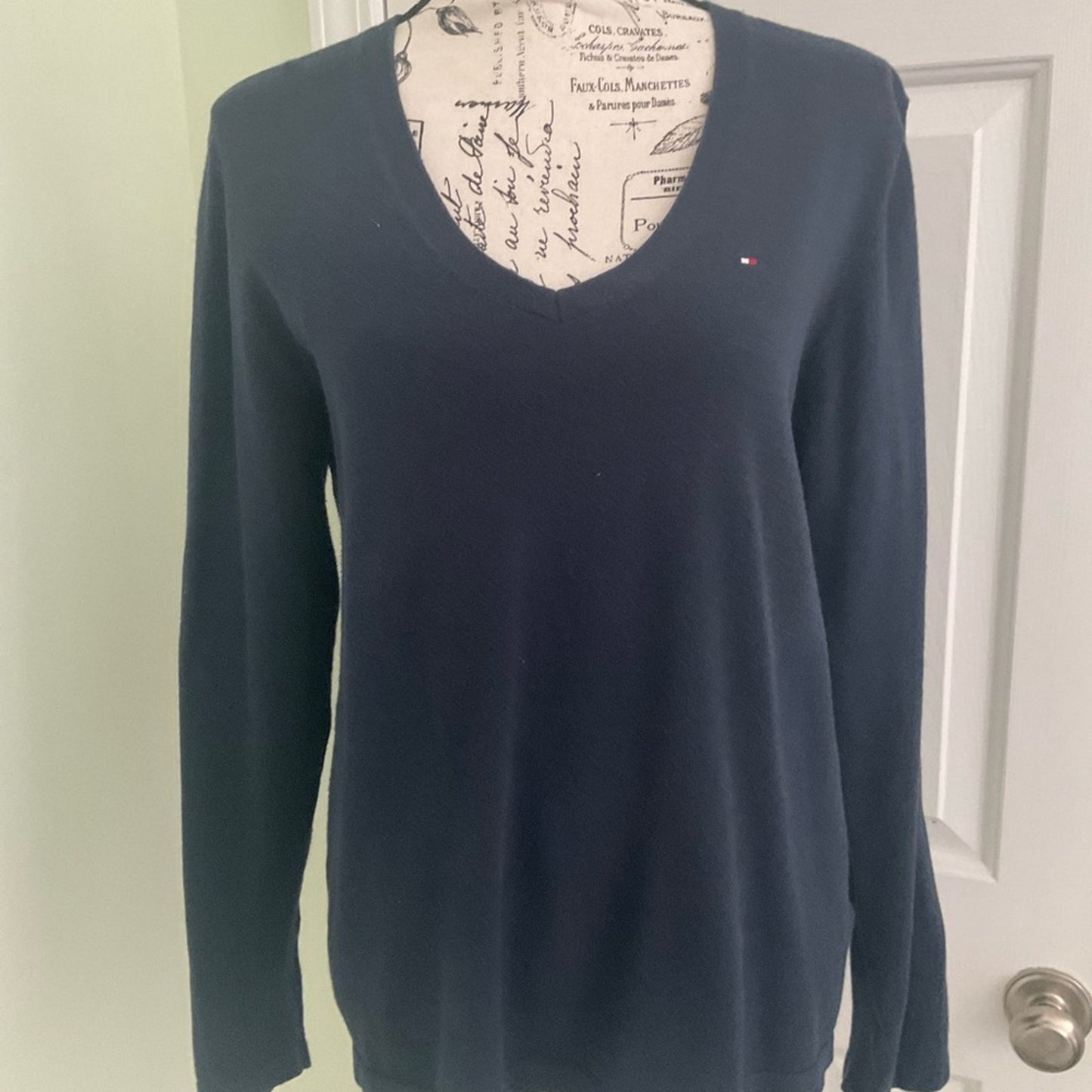 Tommy Hilfiger Women's Navy V-Neck Top