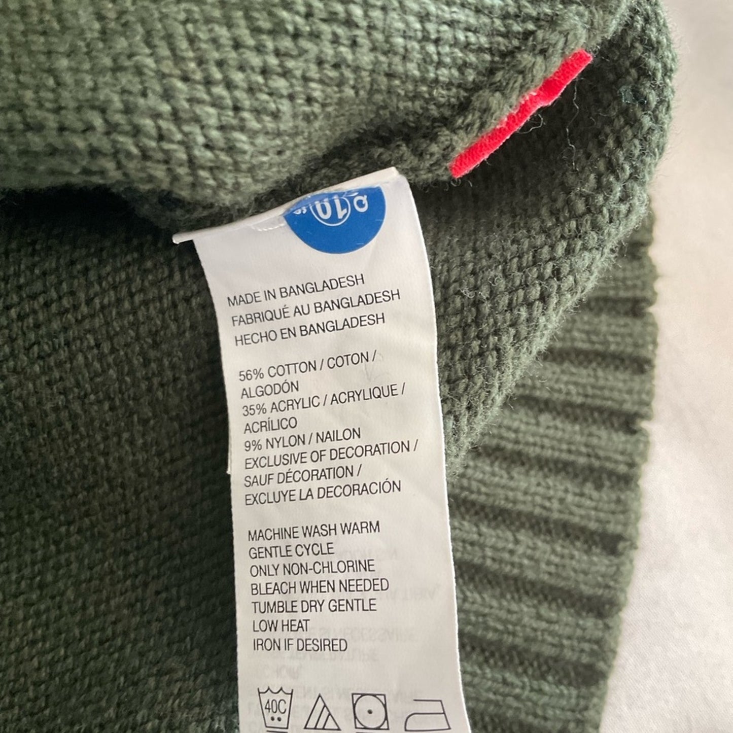 Izod Men’s 1/4 zip pullover sweater