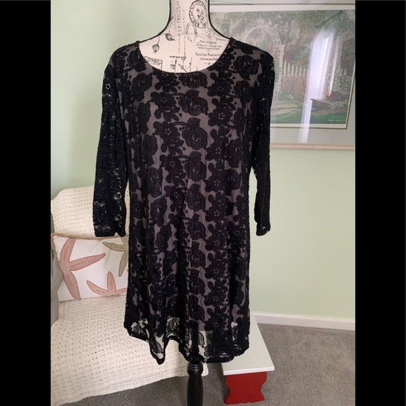 APT. Designs Black lace dress