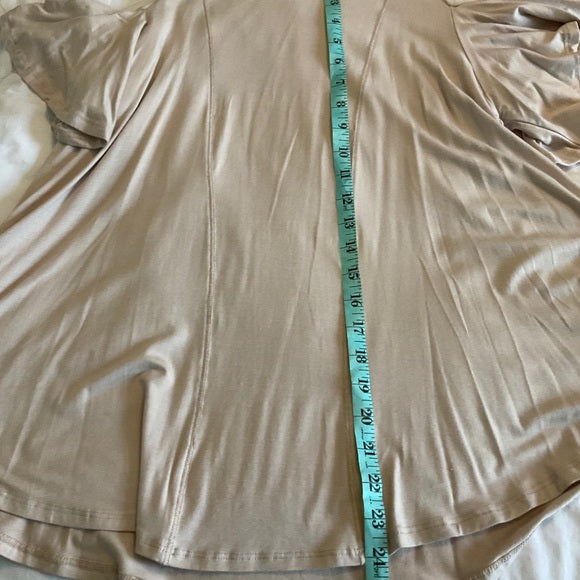 a.gain Beige S/S cold shoulder tunic
