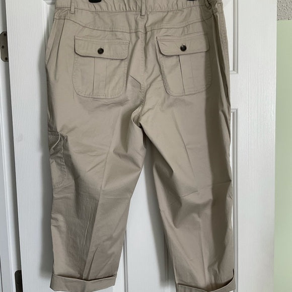 Est. 1946 Capri pants
