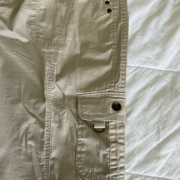 Est. 1946 Capri pants