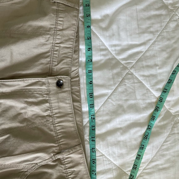 Est. 1946 Capri pants