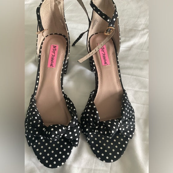 Betsey Johnson Sandals