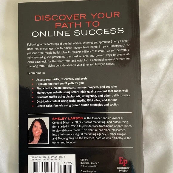 Moonlighting on the Internet by Shelby Larson. This is a paperback book.