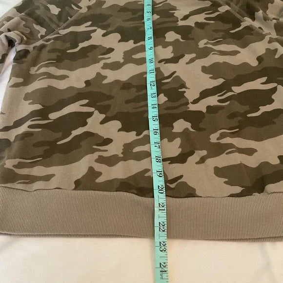 Universal Thread Camo Sweatshirt