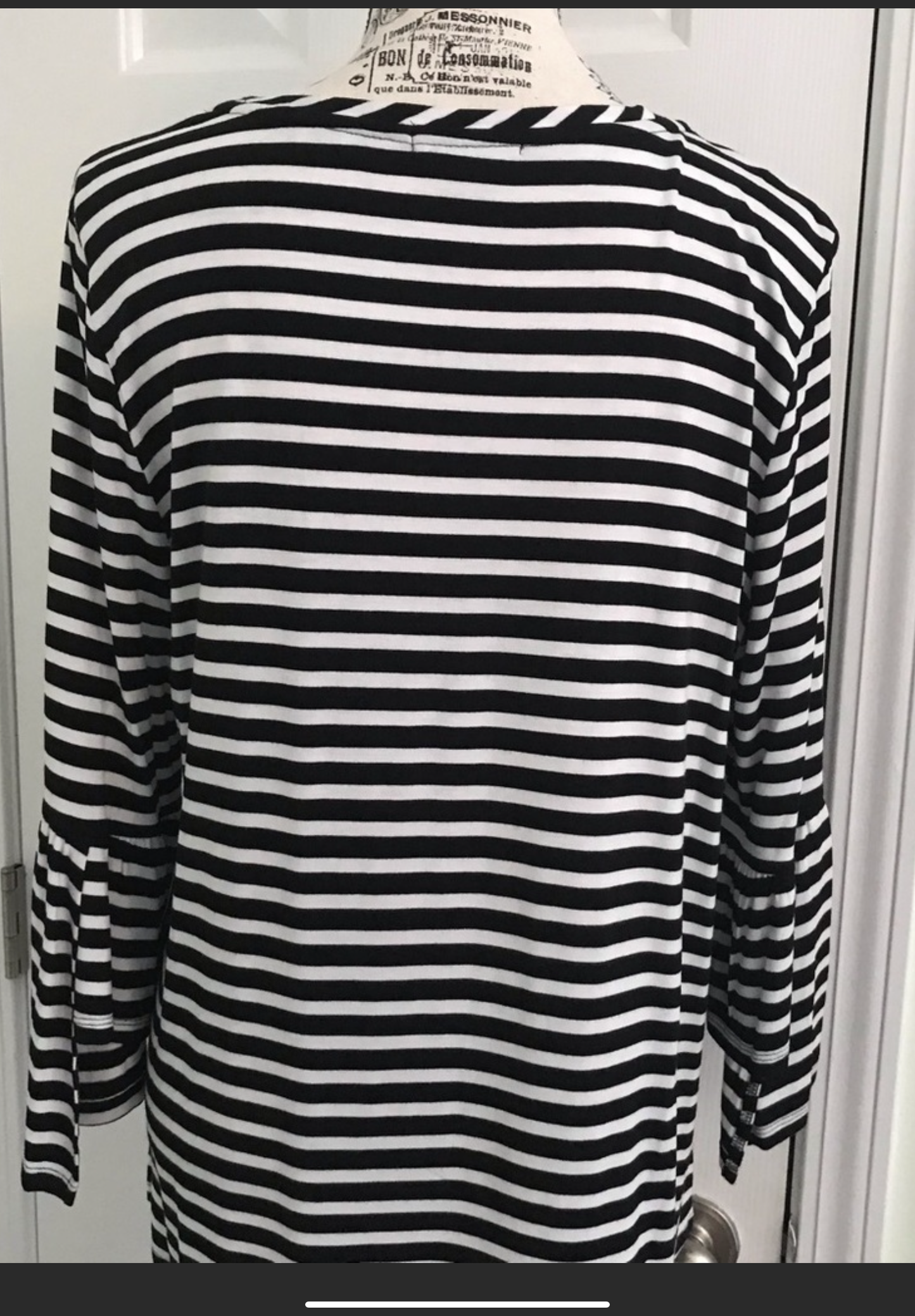 Erin London Long Sleeve Tunic Top