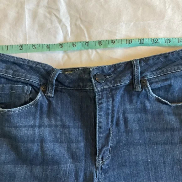 Liz Claiborne Jeans