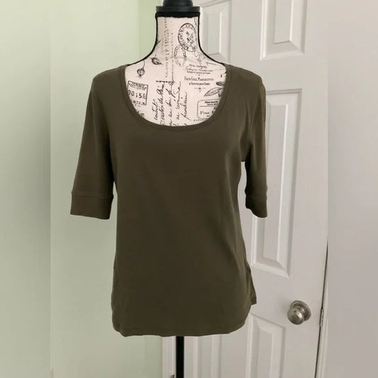 Jones New York t-shirt