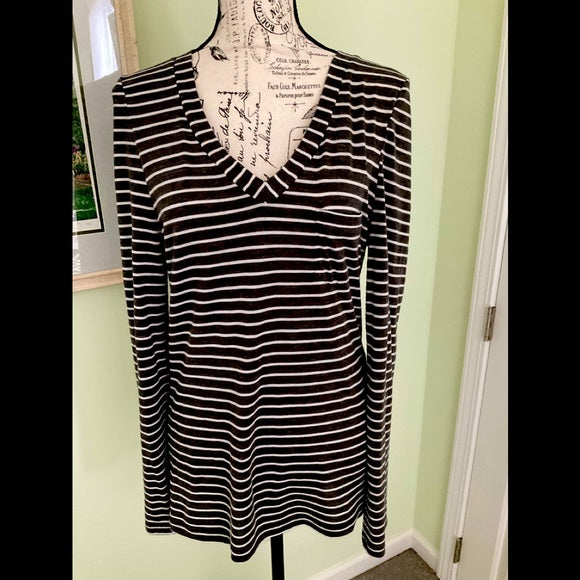 EckoRed long sleeve v-neck t shirt