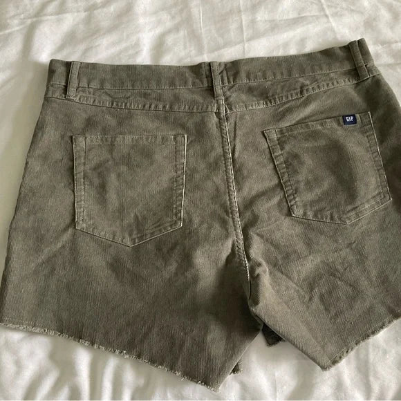 Gap Shorts
