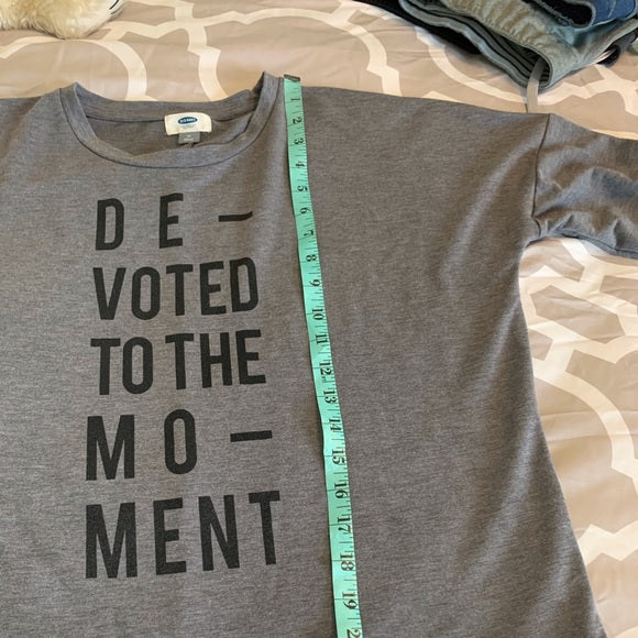 Old Navy Long sleeve t-shirt