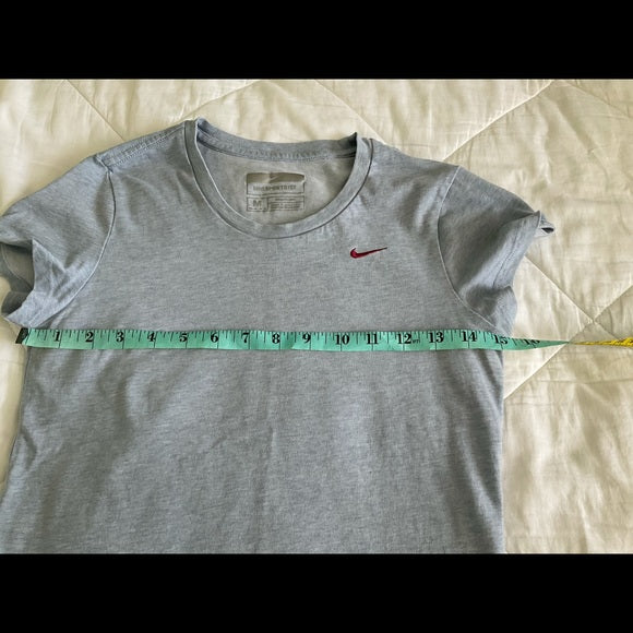 Nike t-shirt