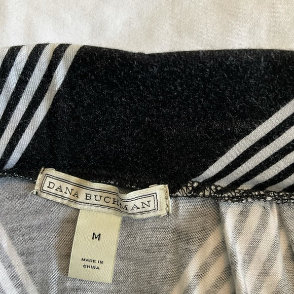 Dana Buchman skirt