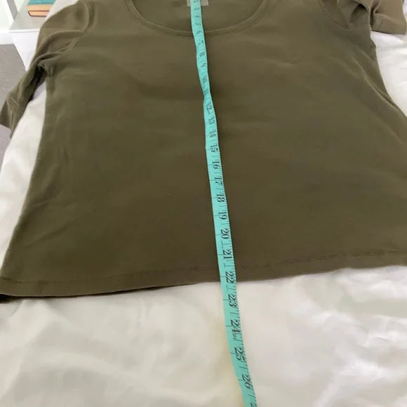 Jones New York t-shirt