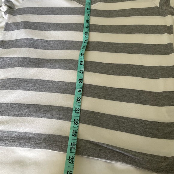 Tahari S/S T-shirt