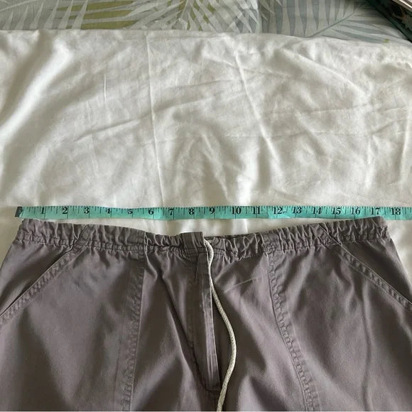 Bill Blass capris