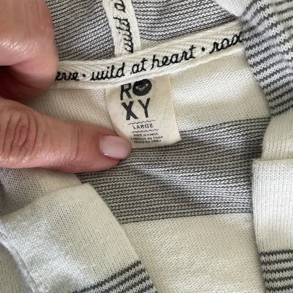 Roxy Pullover