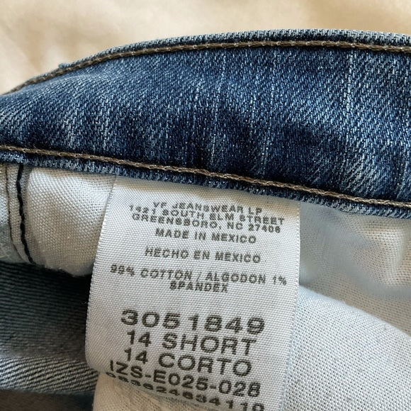 Lee Jeans