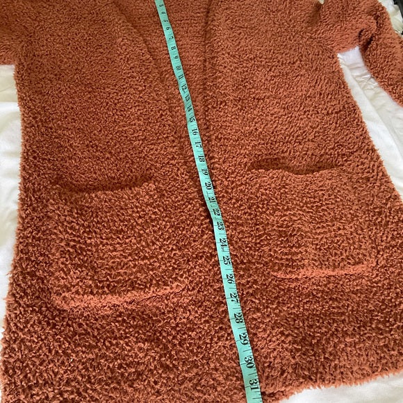 Debut orange sweater wrap