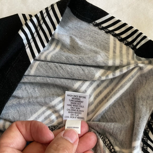 Dana Buchman skirt