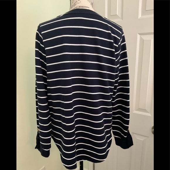 Crown & Ivy pullover