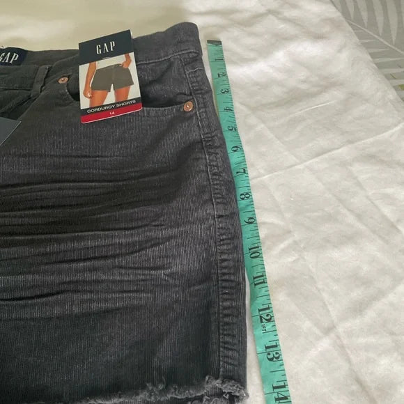 Gap Shorts